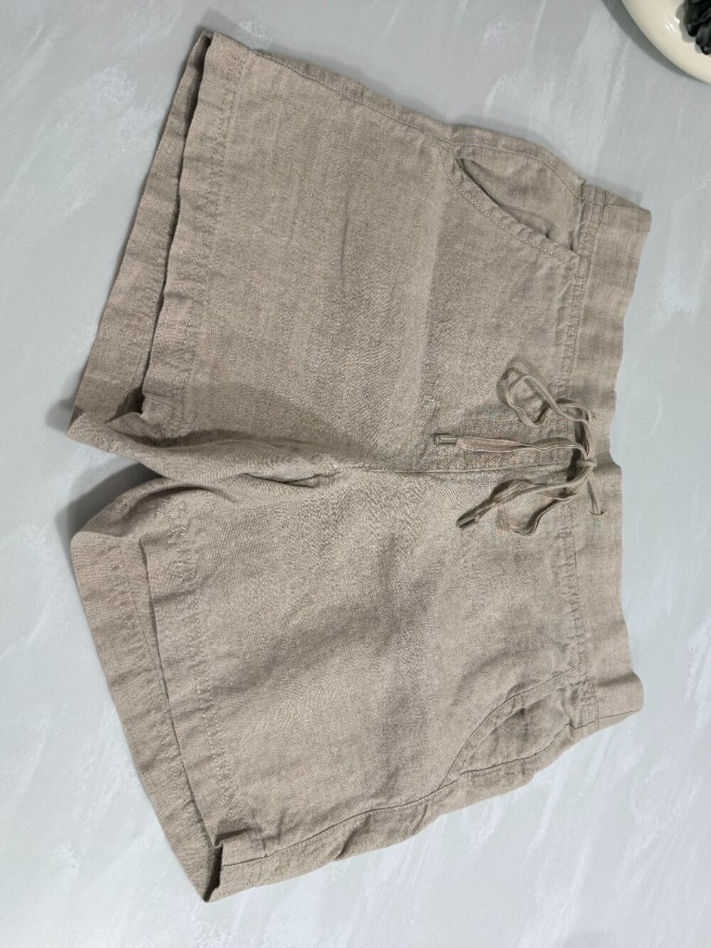 Tan Linen 5" Tommy Bahama Shorts sz 2